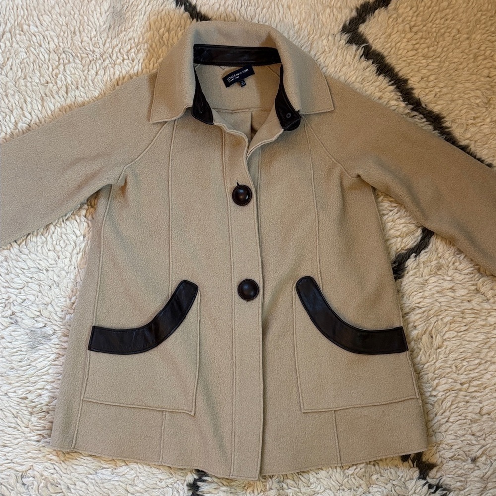 Vintage Jones New York Tan Coat with Brown Trim - Picture 5 of 14